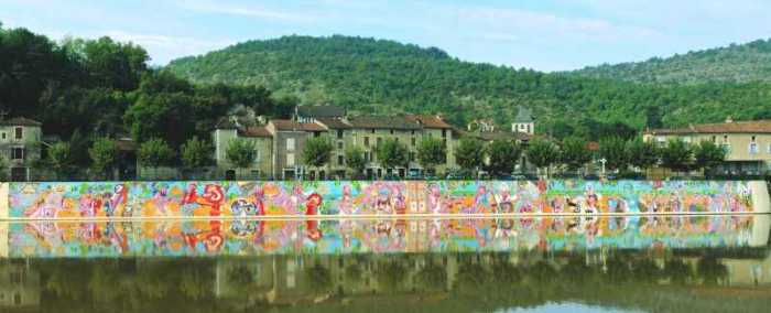 La fresque (ou mur) de Douelle prs Cahors, 1992.